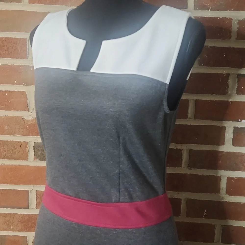 41 Hawthorn Color Block Sheath Dress, Size Small
